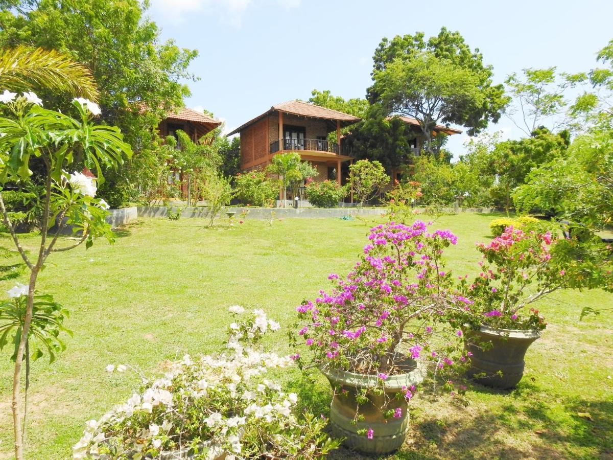 Eagles Nest Cabanas Тангалла Экстерьер фото